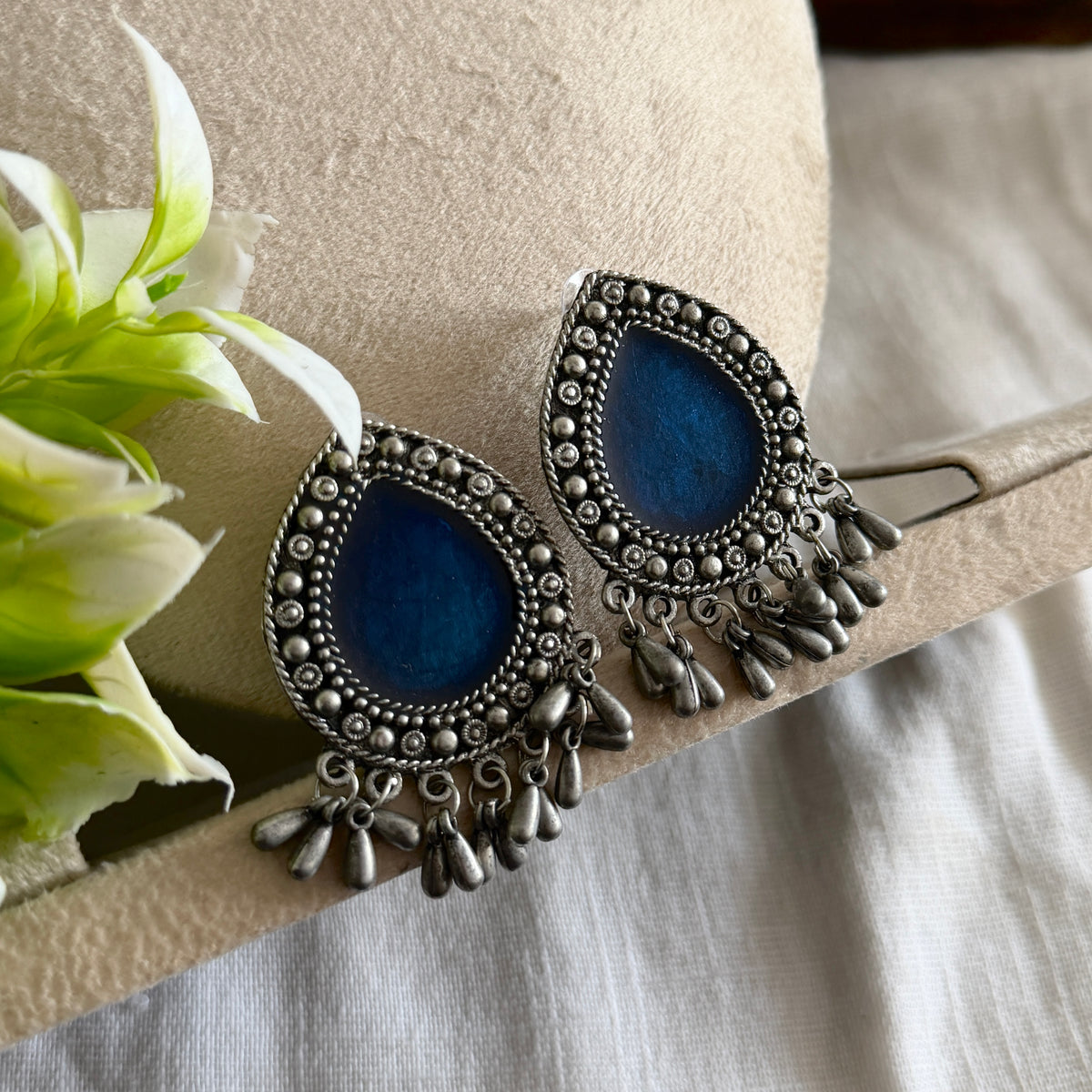 Afghani indigo big studs TSV185