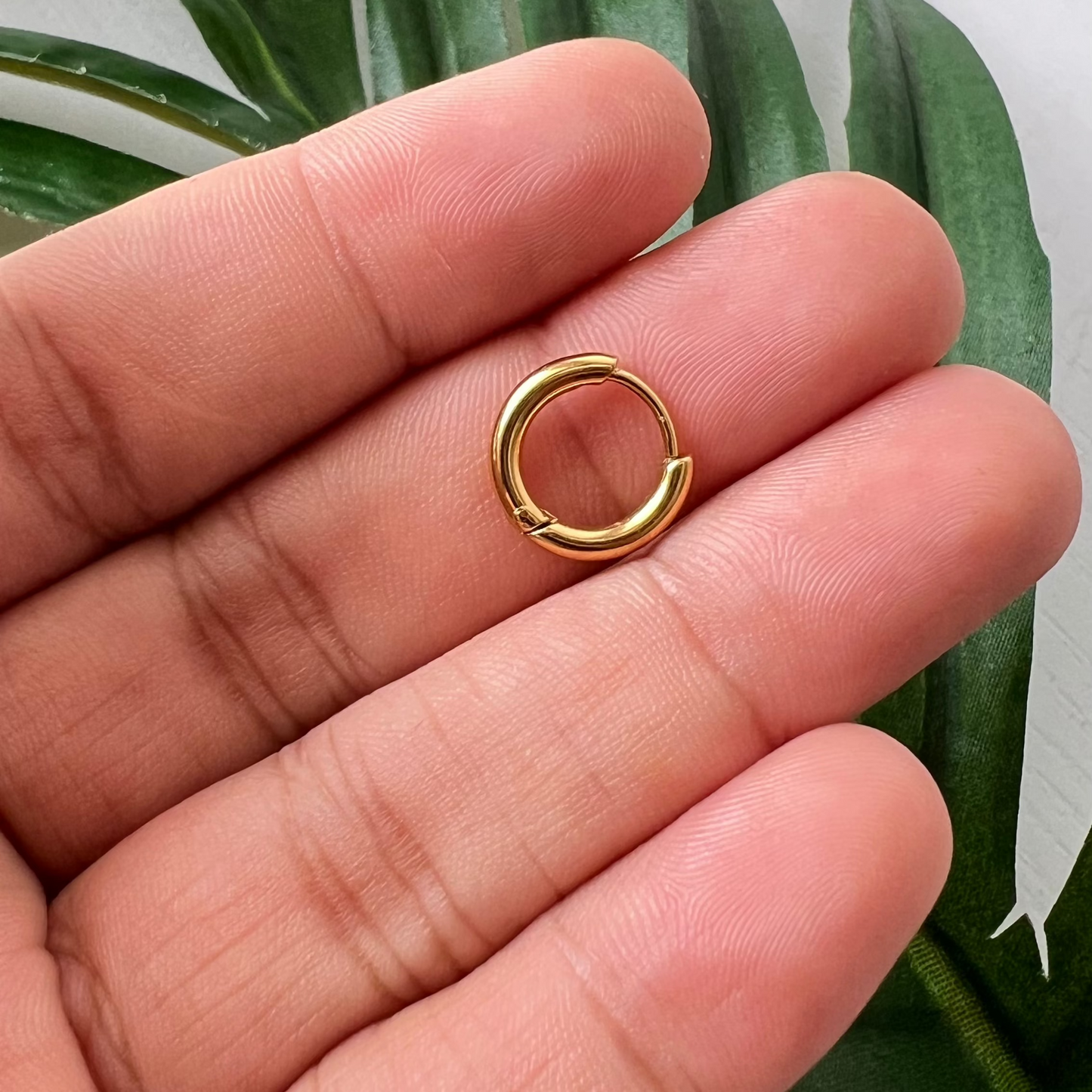 Stainless steel Nose ring | 18K Yellow Gold plated | Non Tarnish | 8 mm |