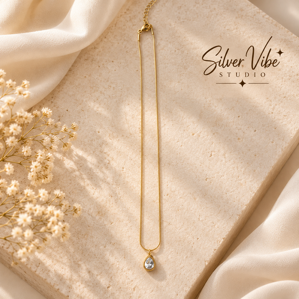 White Gem stone necklace