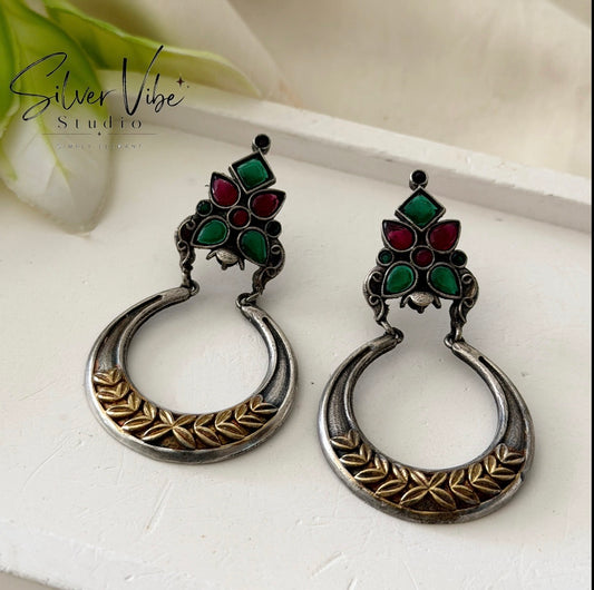 Emerald Ruby Leaf Hoop Earrings
SVS001