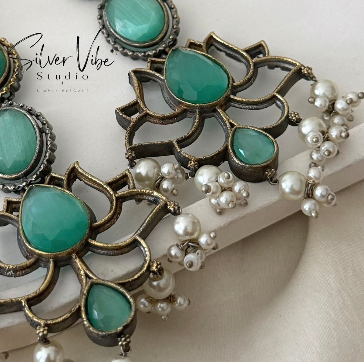 Mint green Lotus Pearl Long Earrings SVS001