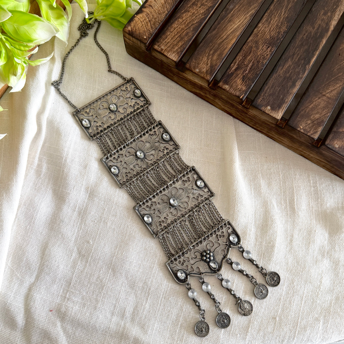 Black polished long boho necklace TSV390